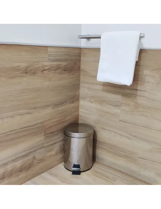 Cubo de acero inoxidable con pedal Mod. BAKO